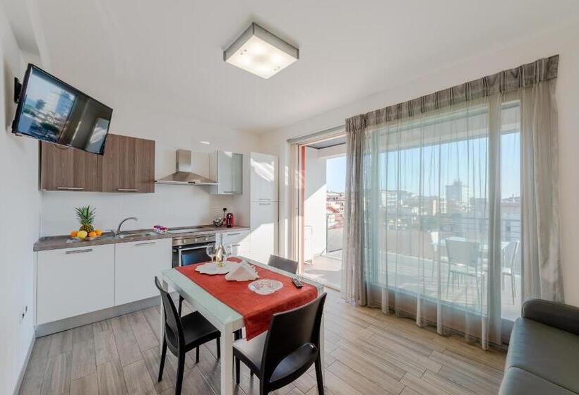Апартаменты 1 Спальня, Boca Marina