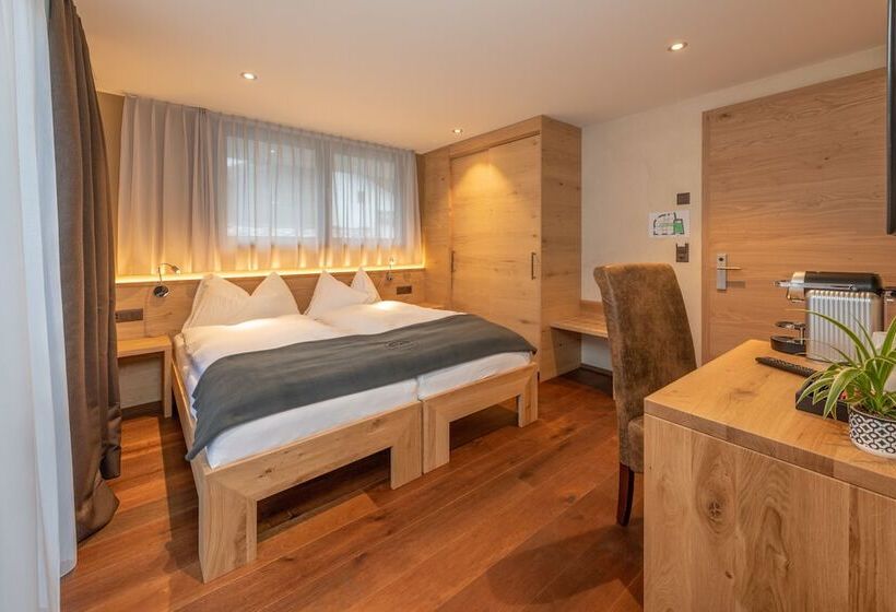 Номер Стандарт, Heimatlodge