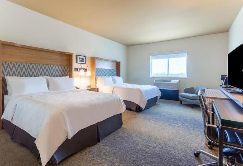 Номер Стандарт, Holiday Inn & Suites Cedar Falls Waterloo Event Ctr, An Ihg