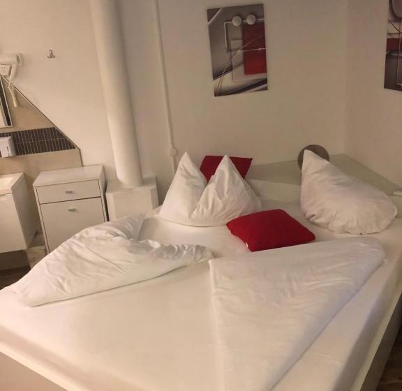 Семейный Номер, Center Rooms Villach