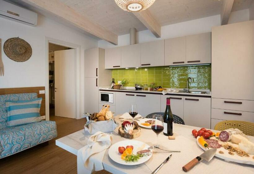 Апартаменты 2 Спальни, Lino Delle Fate Eco Resort