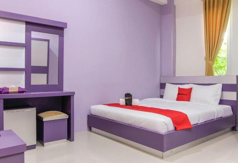 Номер Стандарт, Reddoorz Plus Near Stasiun Bekasi