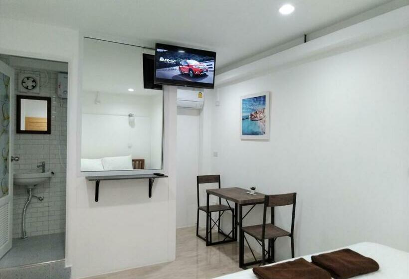 스탠다드 룸, Wee Hostel