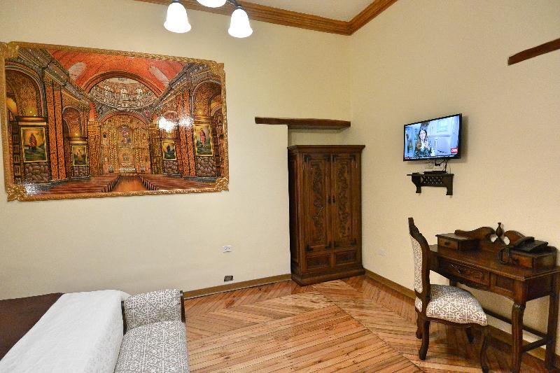 Номер Superior, La Basilica Quito