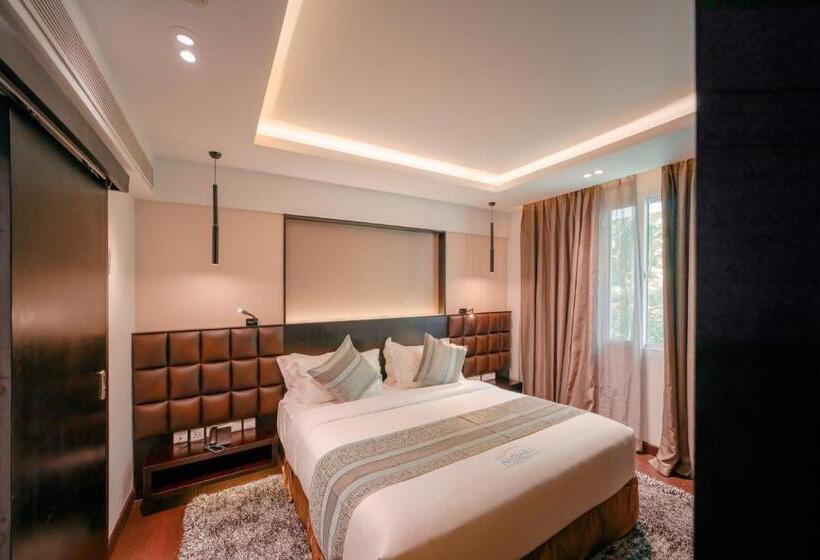 디럭스 룸, Ambara Suites