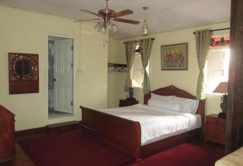 Люкс с Балконом, Spacious Private Suite
