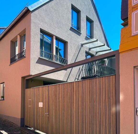 Дом 3 Спальни, Ad1716 Apartments
