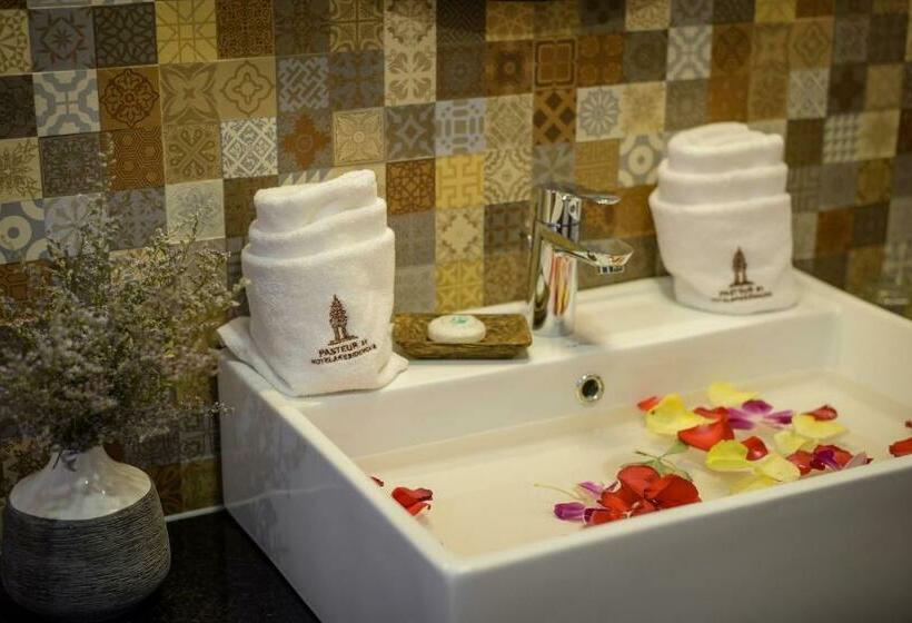 Номер Superior, Phnom Penh 51 Hotel & Residences