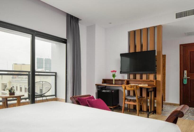 Полулюкс Повышенной Комфортности, Phnom Penh 51 Hotel & Residences