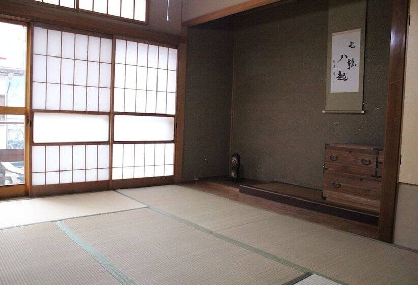 ３ベッドルームハウス, Tabiyado Okamura Seicho Ato