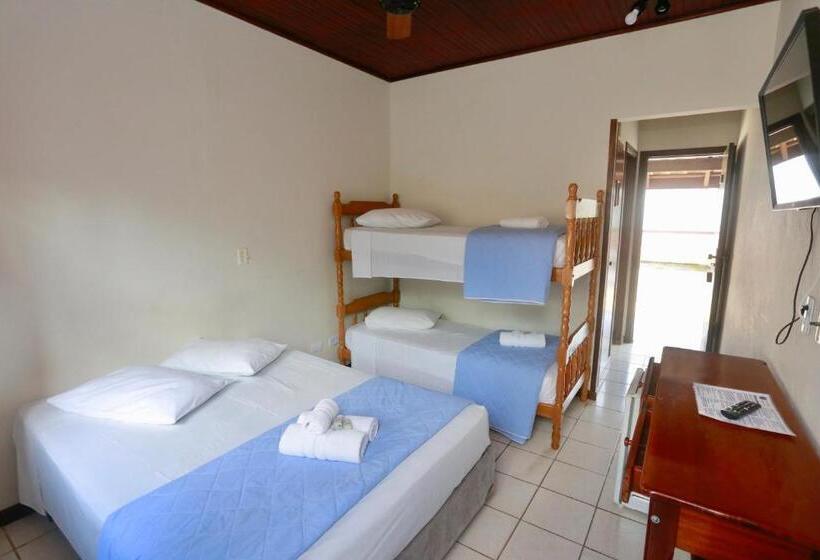 デラックスの４人部屋, Pousada Albamar Guarujá