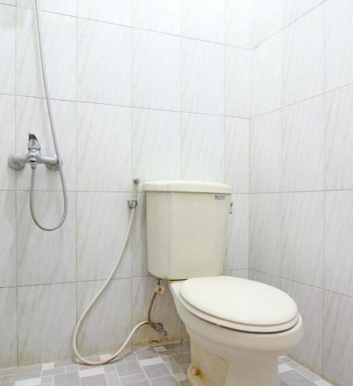 Семейный Номер, Reddoorz Near Pojok Beteng Prawirotaman