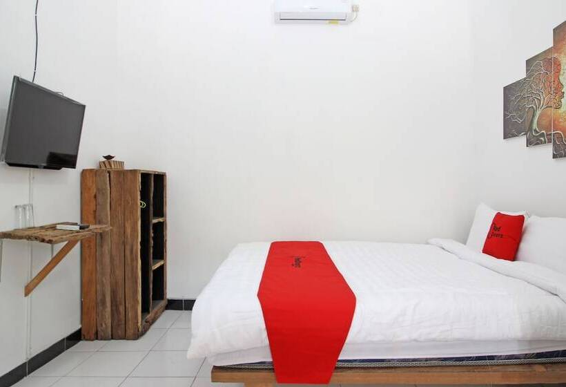 Номер Стандарт, Reddoorz Syariah Near Akmil Magelang