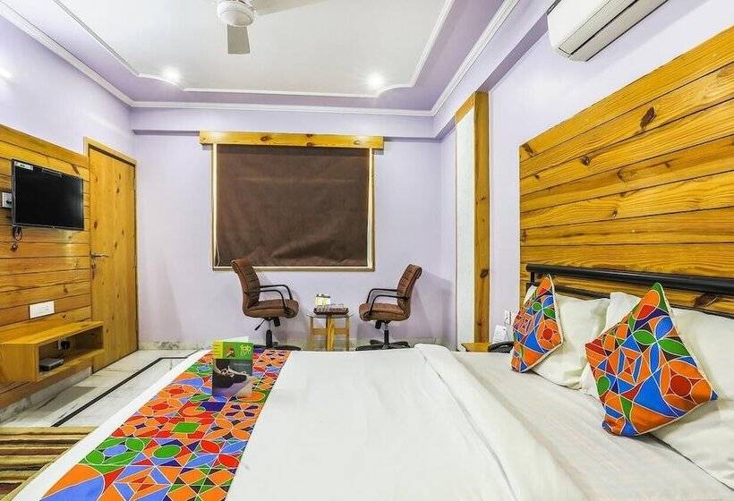 اتاق لوکس, Fabhotel The Lodge