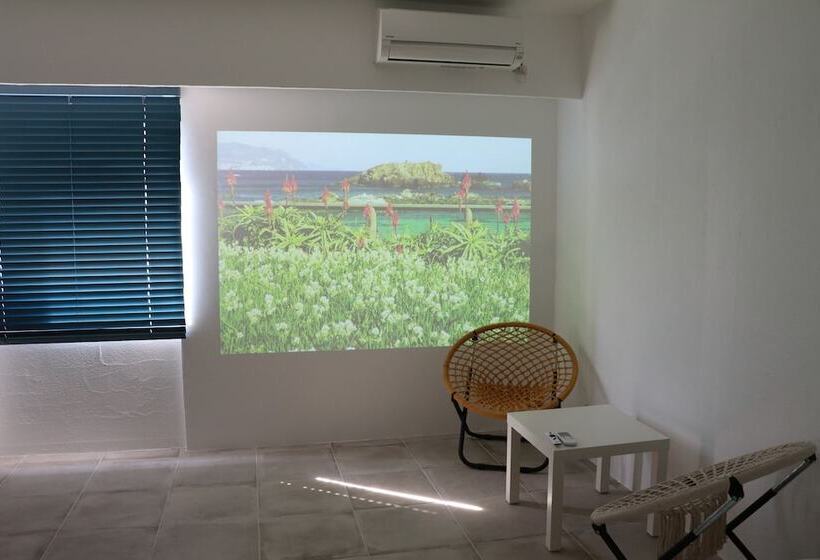 디럭스 룸, Mykonos Resort Miura