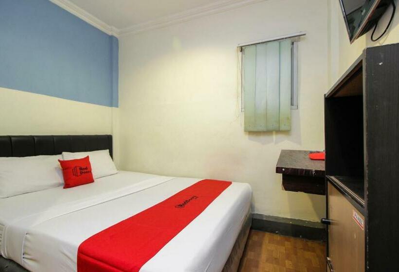 Номер Стандарт, Reddoorz Near Bethesda Manado