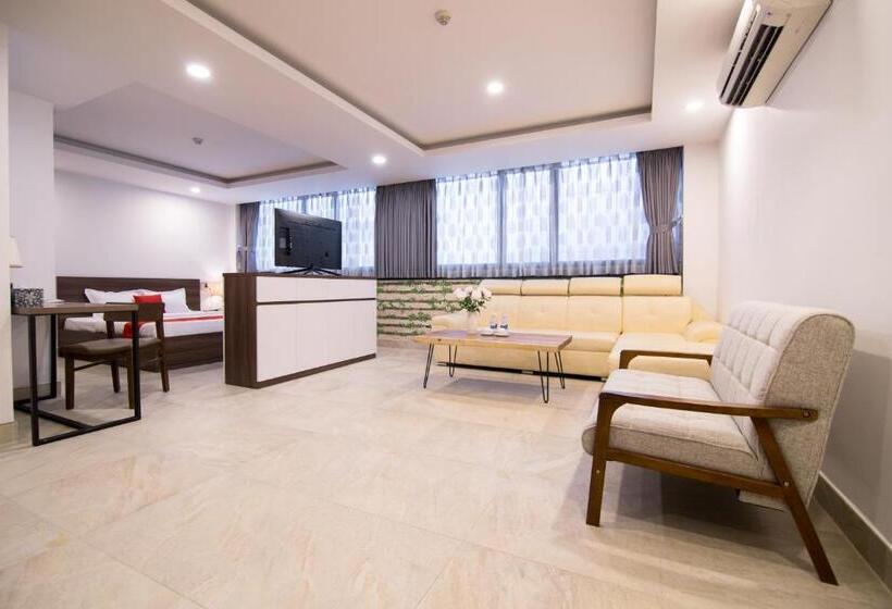 سوییت, Aha Residence
