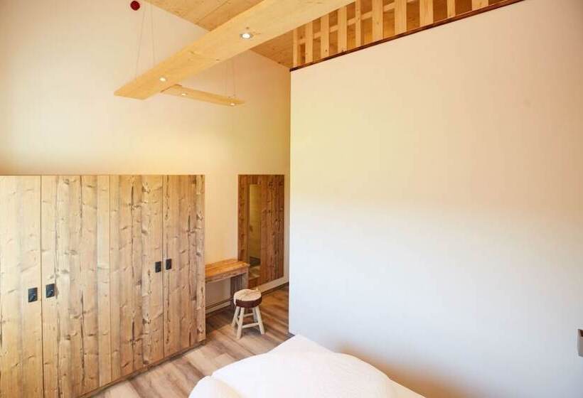 Четырехместный Номер Стандарт, Arena Hostel Allgäu