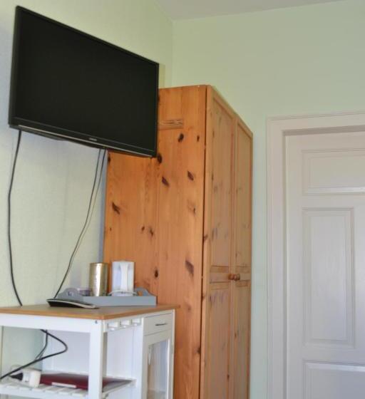 Standard room with outdoor bath, Landgasthaus Queen Victoria