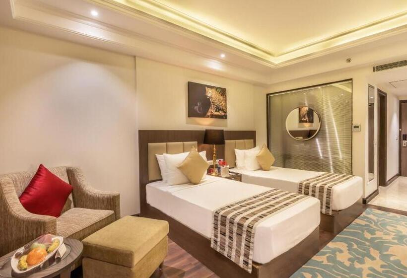 Номер Стандарт, Ramada By Wyndham Kasauli