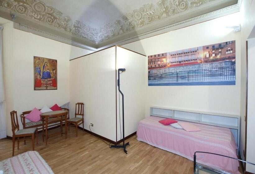 اتاق لوکس سه تخته, Residenza D Epoca Montanini