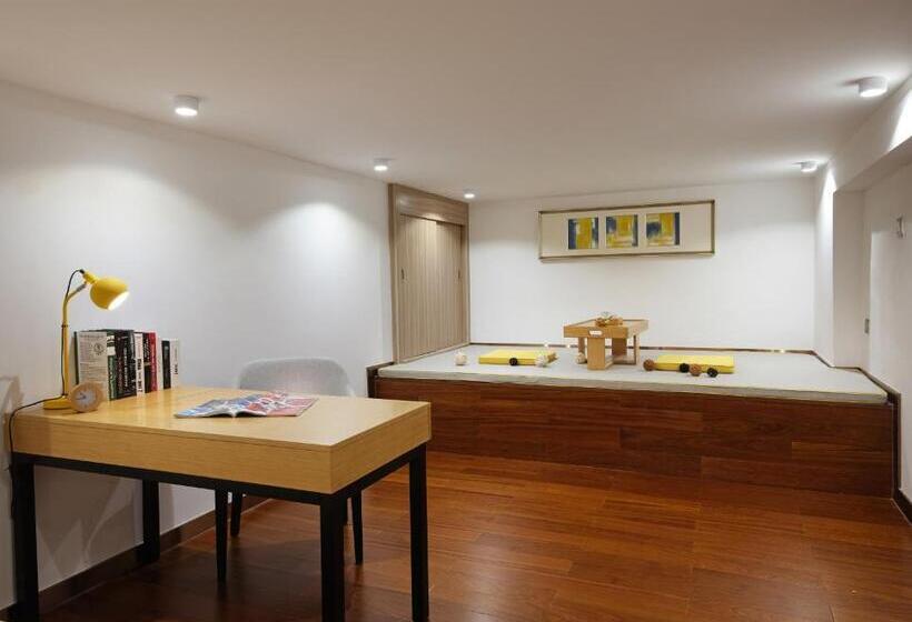 Quarto Dúplex, Royal Star Apartment