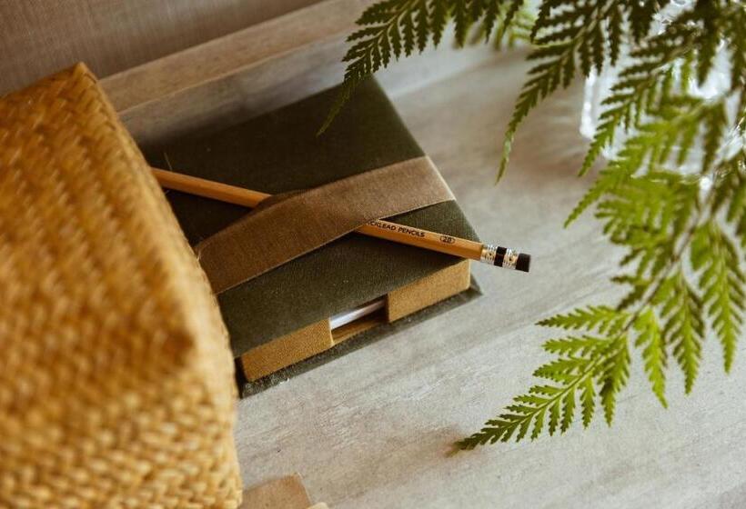 سوییت لوکس, Anana Ecological Resort Krabi
