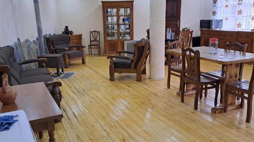 اتاق استاندارد, Guesthouse Robi