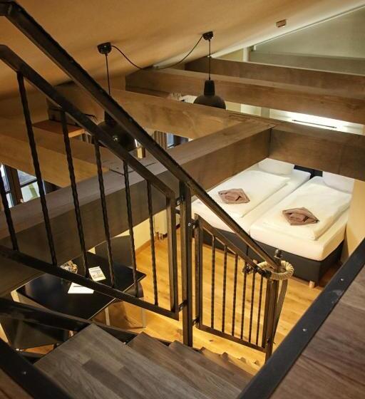 Семейный Номер, Hostel & Hotel Samocca