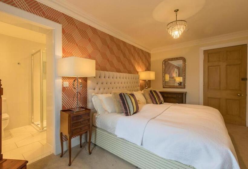 Номер Стандарт Вид на Озеро, Altskeith Country House