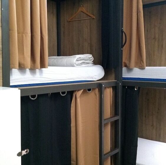 공동 객실, The Market Hostel