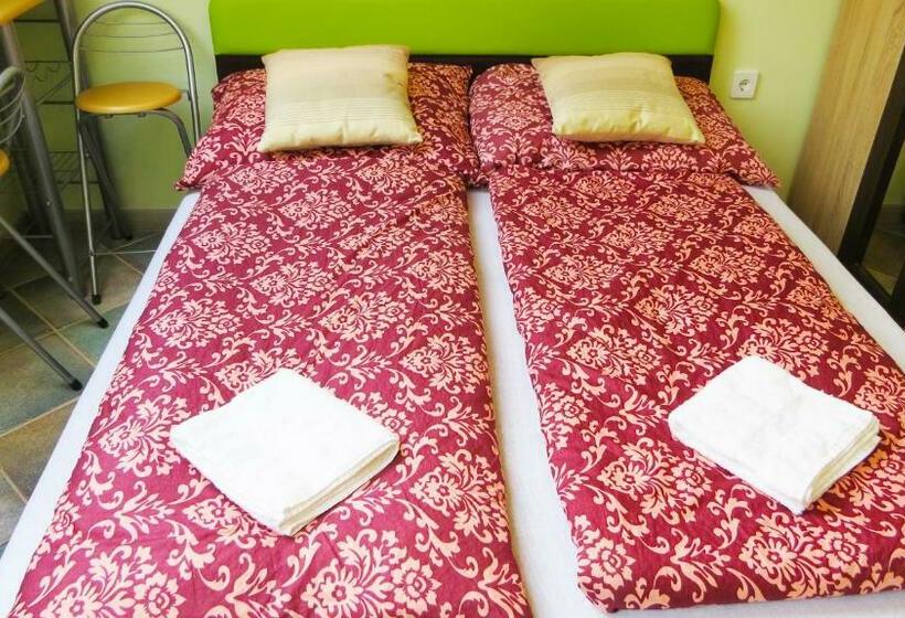 Студия Deluxe, Hőforrás Wellness Vendégház