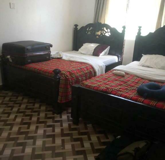 استودیوی استاندارد, Kenya Inn
