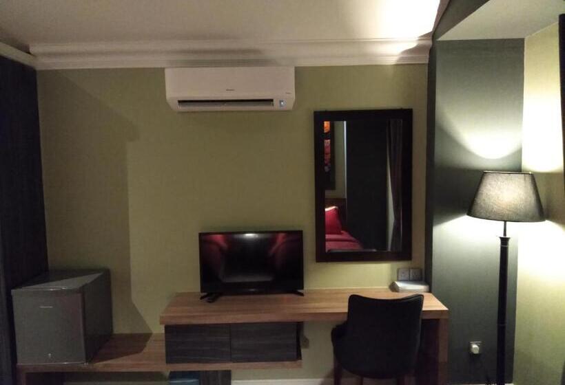 Номер Deluxe, The Royale Chenang Resort