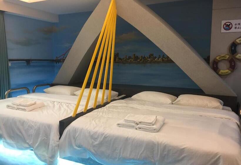 سوییت خانوادگی, Prince