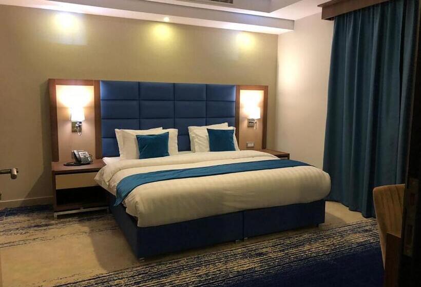 سوئیت 2 خوابه, Swiss Blue