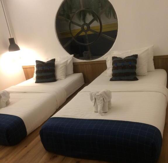 バス共有のスタンダードルーム, Spinomad Hostel