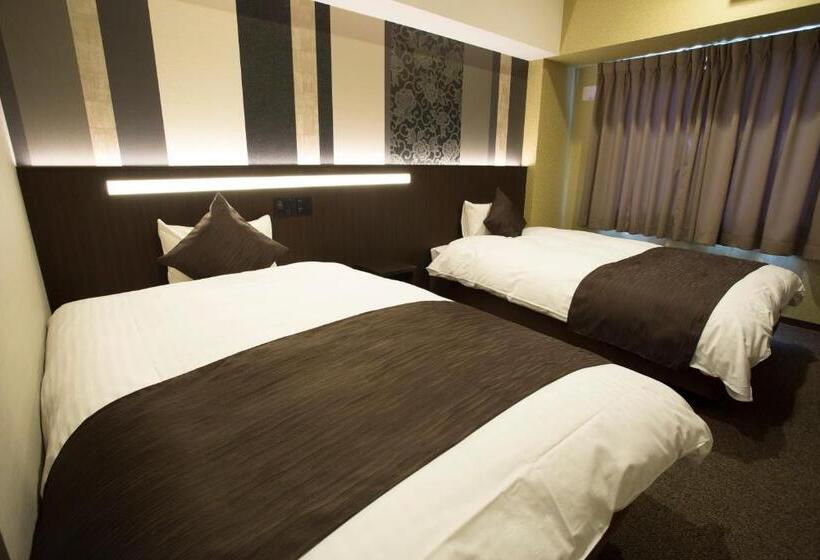 Четырехместный Номер Стандарт, Lantana Osaka