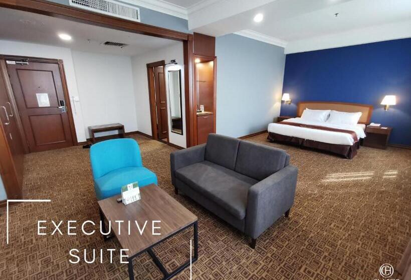 Президентский Люкс, Classic Hotel Muar