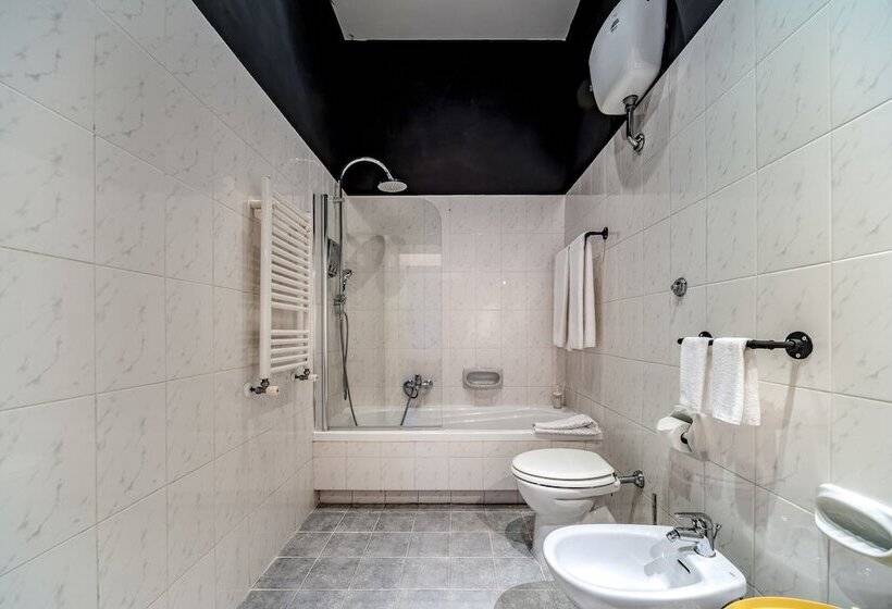 اتاق لوکس, Smoorooms Ostiense