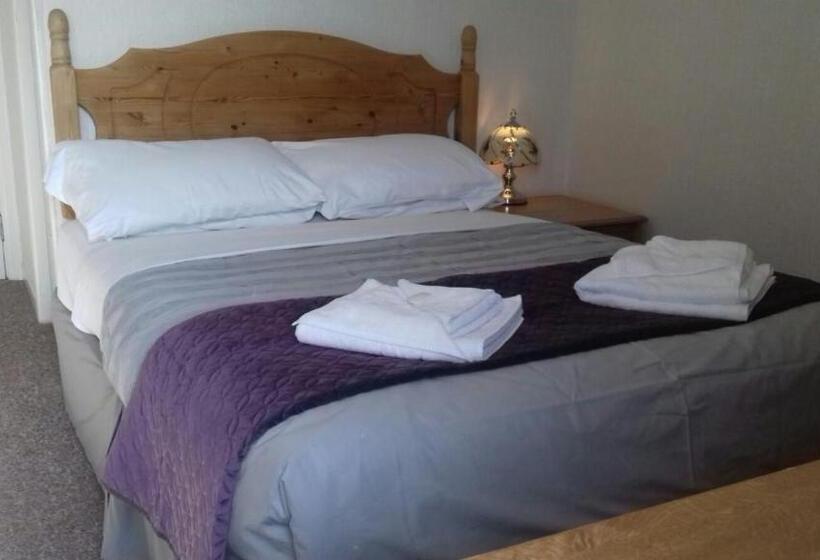 Номер Economy, The Waverley Hotel Maryport