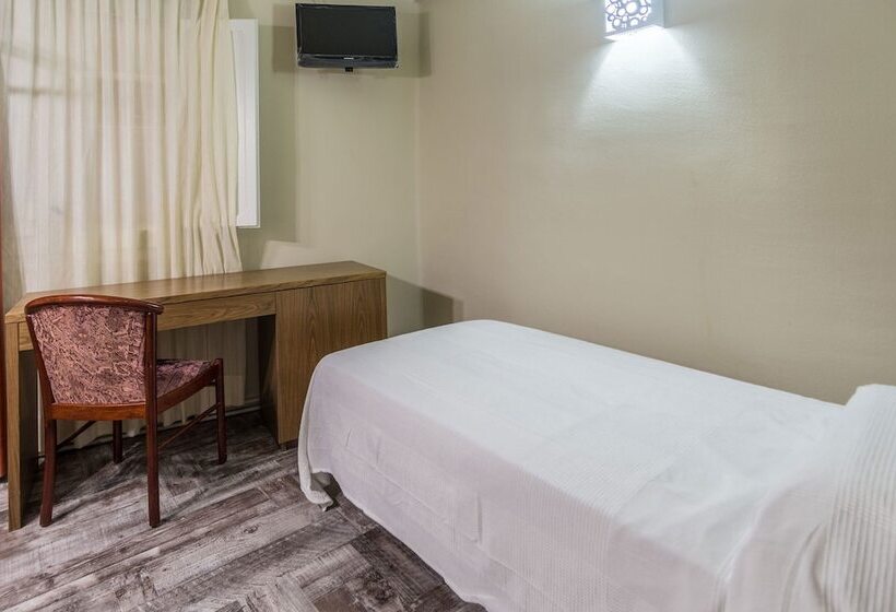 Номер Стандарт Индивидуальный Совместная Ванная, Hostal Sant Miquel