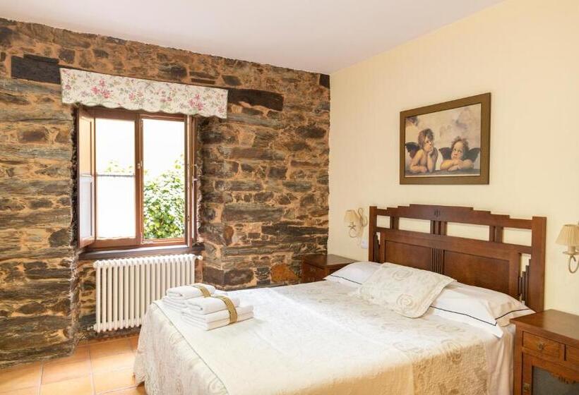 스탠다드 스튜디오, Apartamentos Turisticos A Estacion