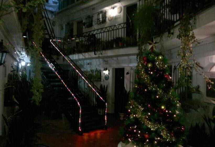 Четырехместный Номер Стандарт, Hostal El Patio