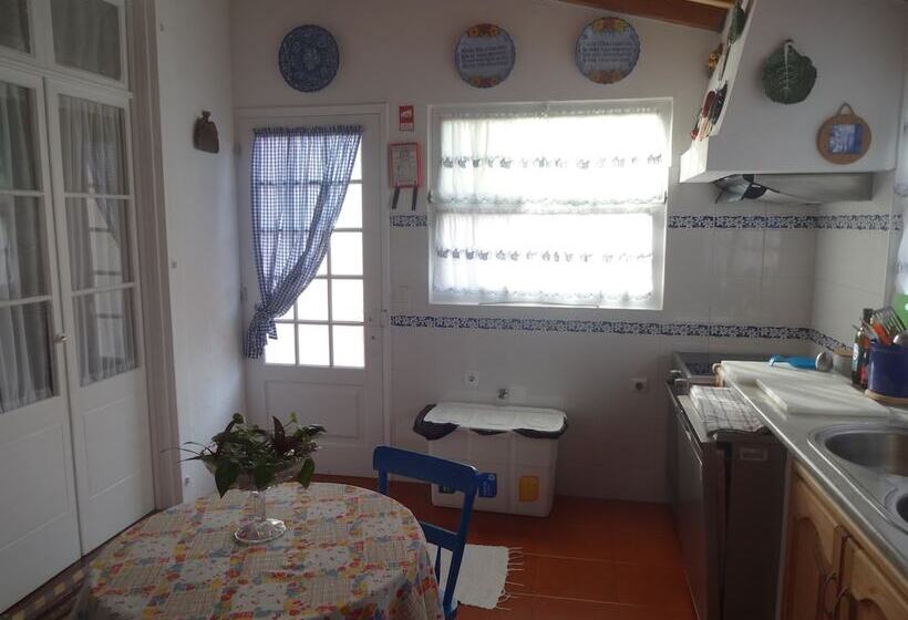 Номер Стандарт, Vila Laura