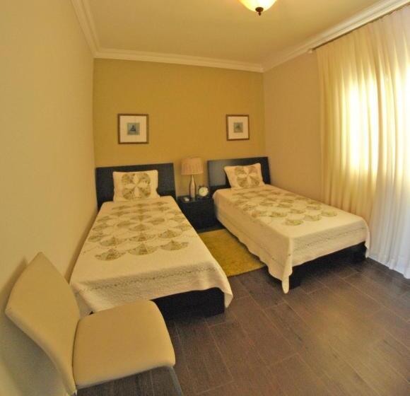 דירת שני חדרים עם מרפת, Apartamentos 3 Praias