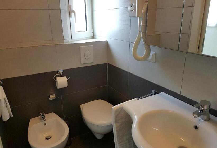 Апартаменты 1 Спальня Вид на Море, Residence Adriana