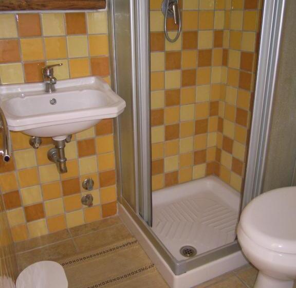 اتاق استاندارد با بالکن و چشم‌انداز دریا, Cala Gonone Cozy House Sea View