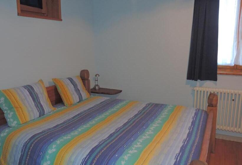 Номер Стандарт Вид на Озеро, Agriturismo Zertin
