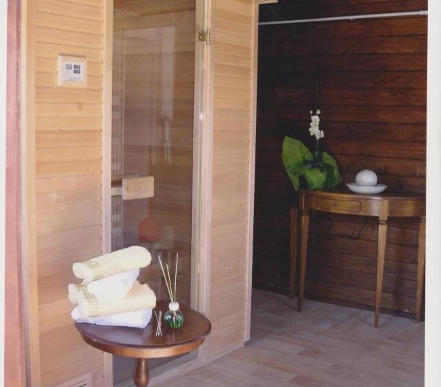 استودیو خانوادگی, Agriturismo Calderino